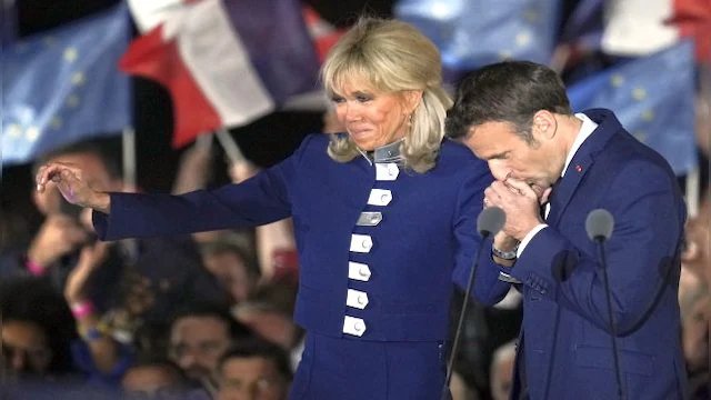 مکرون و همسرش