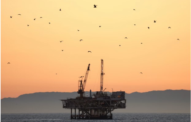 نفت کالیفرنیا