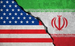 به گزارش شبکه ۱۲ اسرائیل: پیشنهادی که امروز از سوی فرمانده ارتش پاکستان به مقام‌های ارشد ایرانی ارائه شده، تأیید آمریکا را دریافت کرده و ایران نیز با آن موافقت اولیه کرده است